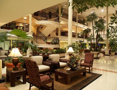 Mara Inn Hotel-A luxury hotel designed for  business people
