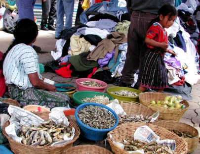 Lake Atitlan-Visita guiada al mercado de Sololá, Museo y Cooperativa de Textiles en Lago Atitlán