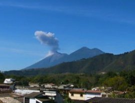 Hotel Posada La Merced-Stay at a hotel with a direct view to the Agua volcano just around the corner of a colonial church