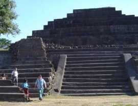 Tours alrededor de El Salvador con Nahuat Tours - Nahuat Tours