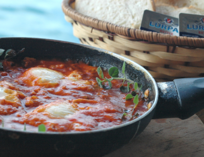 Hotel Olas-Stay at a Hotel on the water!