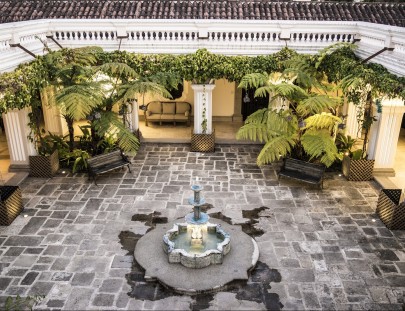 Casa Rosal-Discover a unique luxury getaway in the heart of Antigua