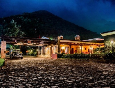 Filadelfia Coffee Resort-Hospédate en una Finca de Café