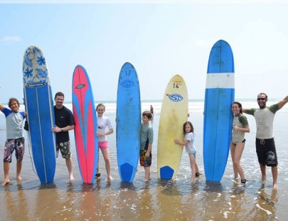 Green Iguana Surf Camp-Learn how to ride  waves in Costa Rica