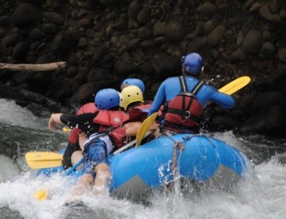 Aguas Bravas Rafting-Whitewater Rafting Chirripo River Class 3