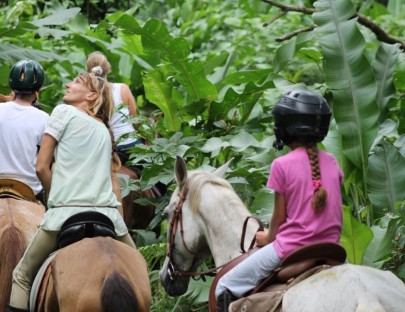 Caribe Horse Riding Club-Enjoy a Horseback Riding ride on the beaches of Puerto Viejo