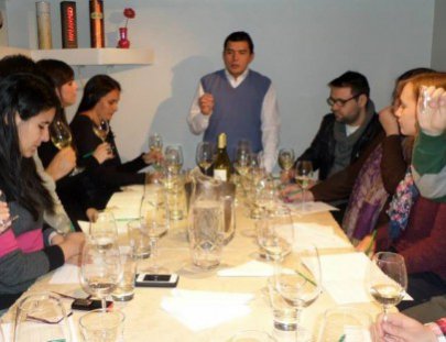 Vinos Clos De Chacras-Visit us and taste our delicious wines