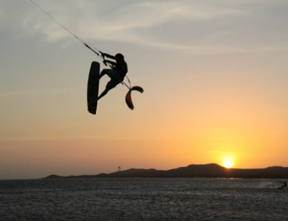 Aprende a Hacer Kiteboadring  - Kite Addict Colombia
