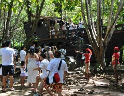 7 Colors Tours-Visita y Aprende sobre La Cueva de Morgan